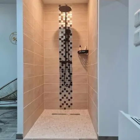 Maison Cosy Avec Jacuzzi