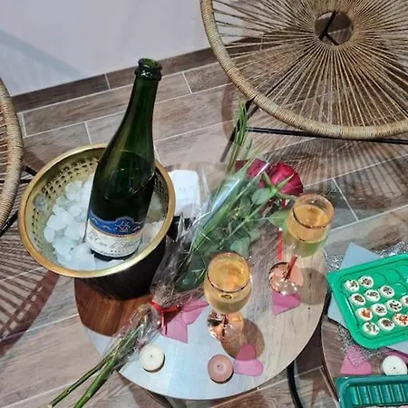 Maison Cosy Avec Jacuzzi Appartamento *