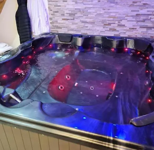 Maison Cosy Avec Jacuzzi Thourotte